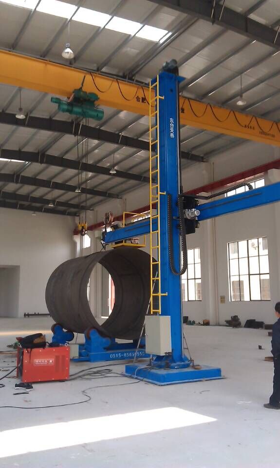 焊接操作機 滾輪架.jpg